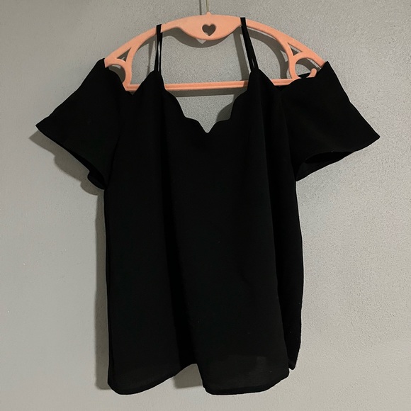 Black Blouse with Scalloped Neckline and Off Shoulder Sleeves - Picture 2 of 4